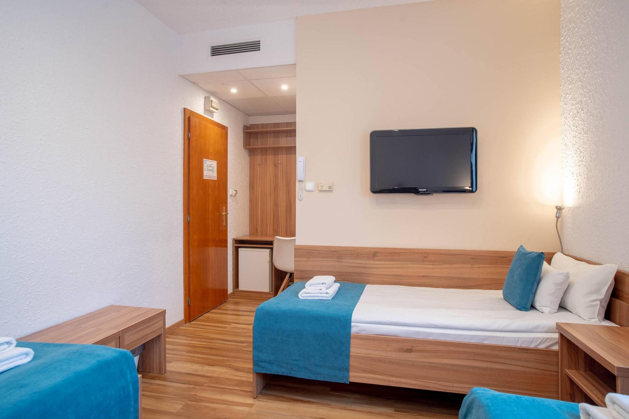 Homoky Hotels Bestline Hotel Budapest Bagian luar foto