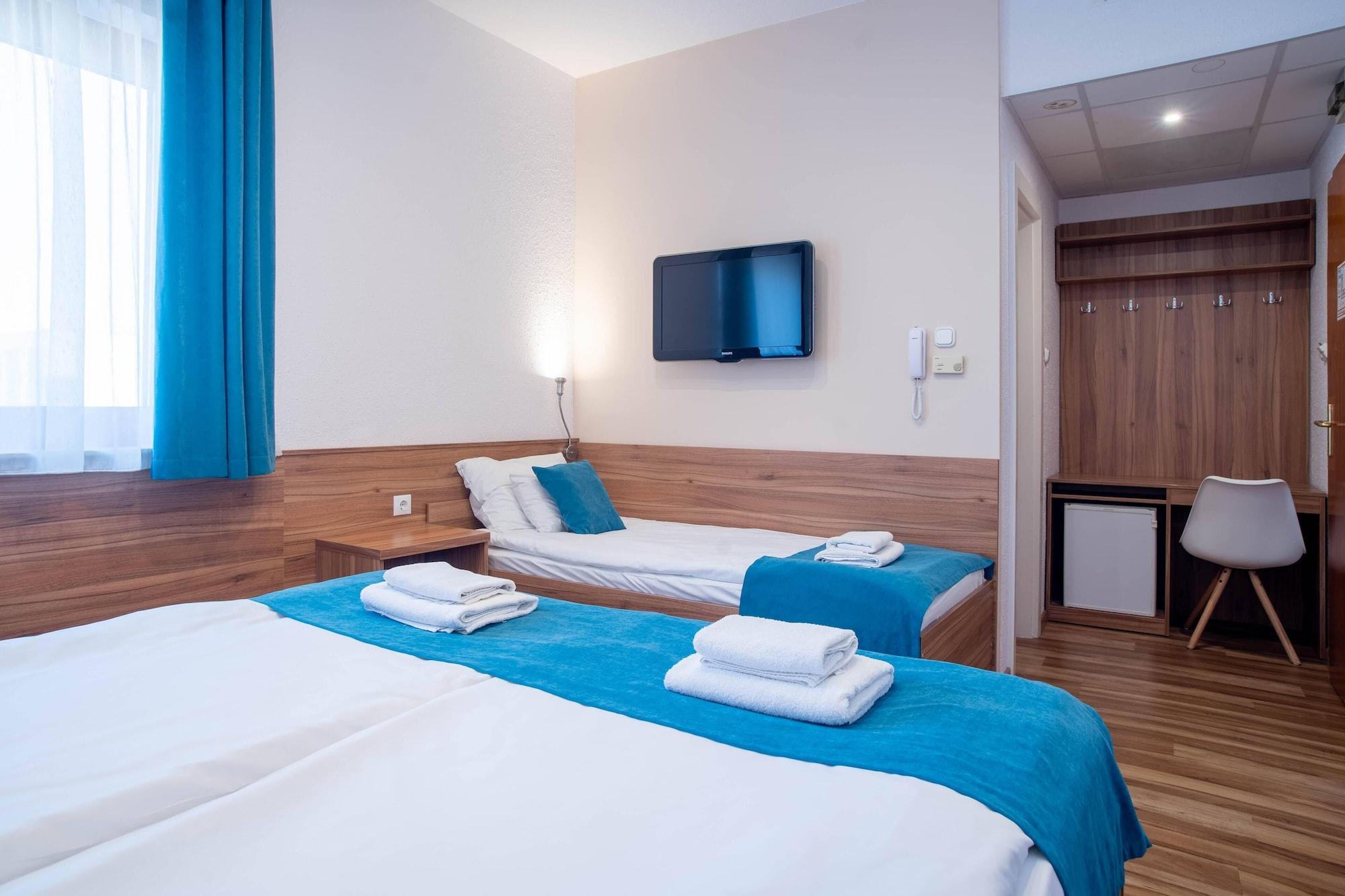 Homoky Hotels Bestline Hotel Budapest Bagian luar foto