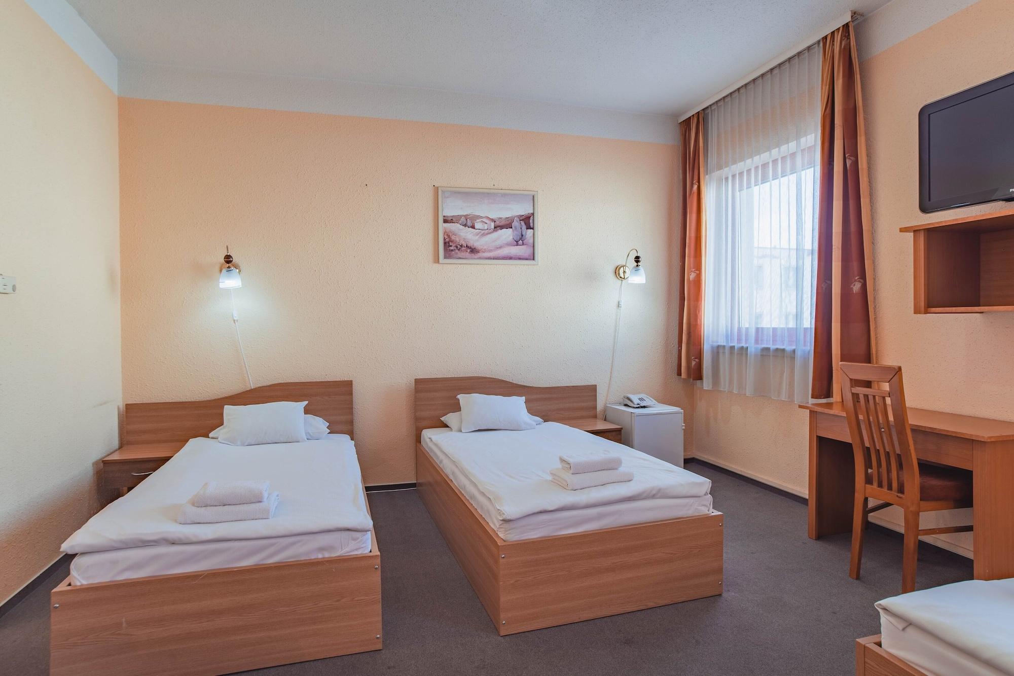 Homoky Hotels Bestline Hotel Budapest Bagian luar foto