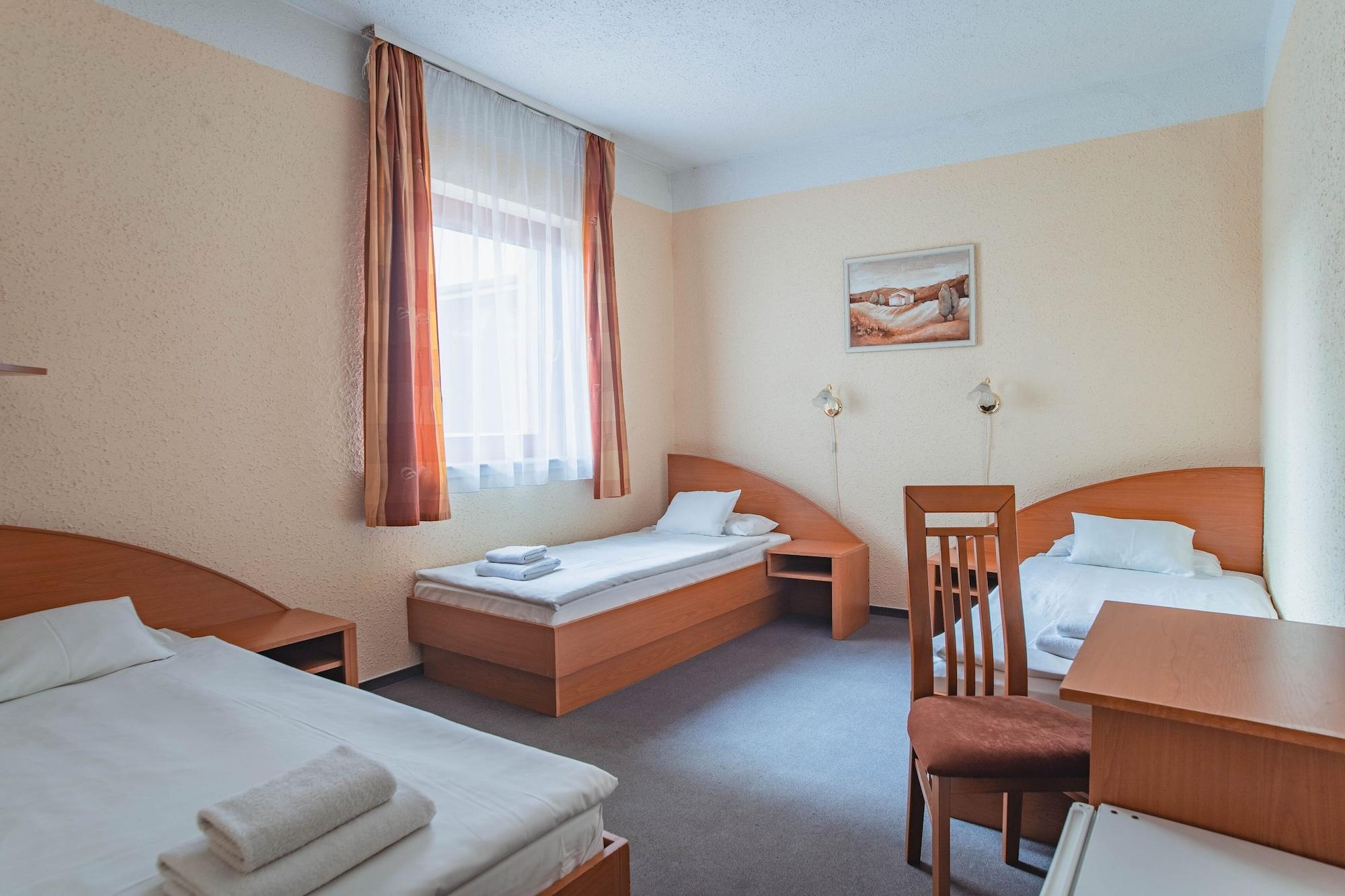 Homoky Hotels Bestline Hotel Budapest Bagian luar foto